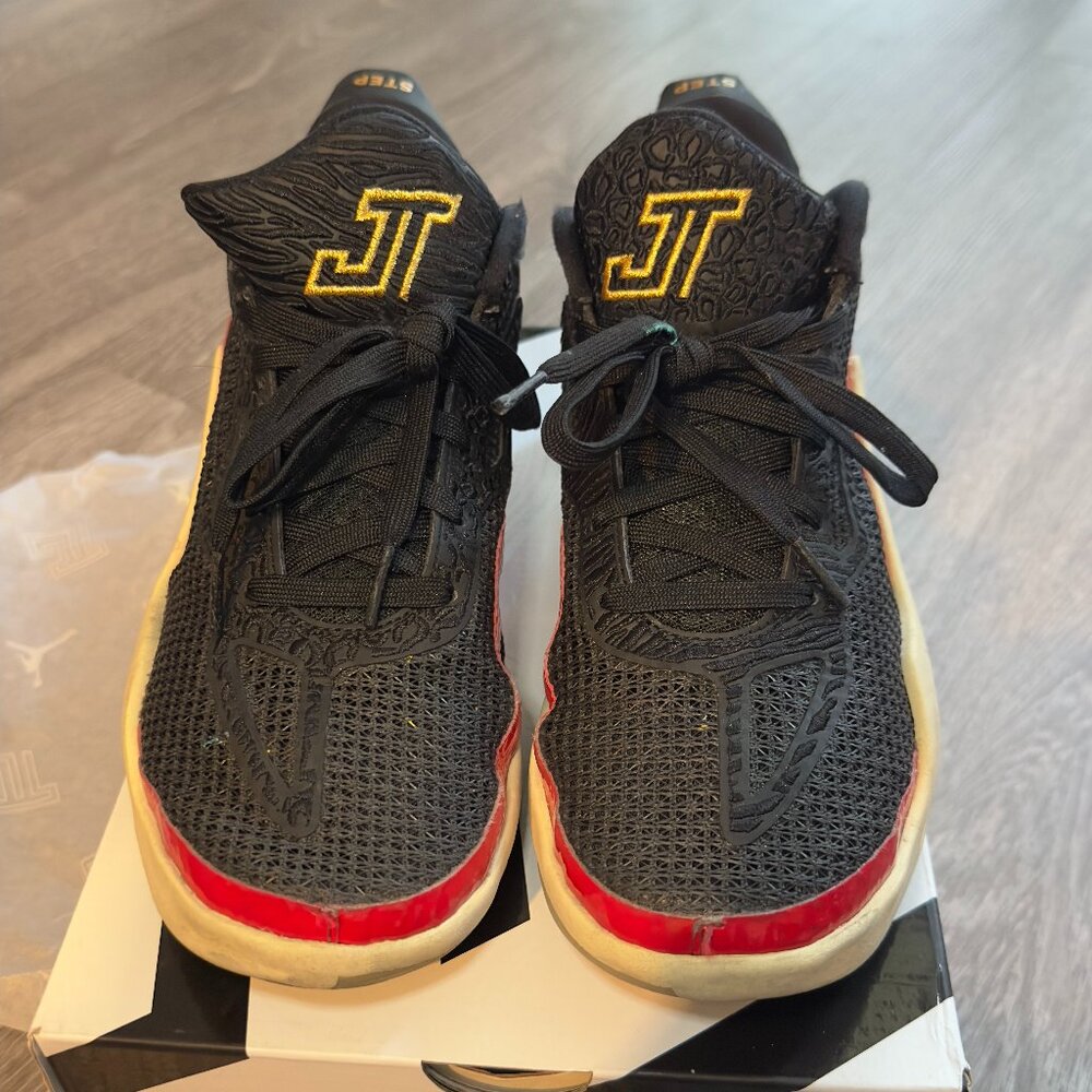Jordan | Tatum 1 "Zoo" Grade School Kids' Basketball Shoe, size 5Y(EUR 37.5)